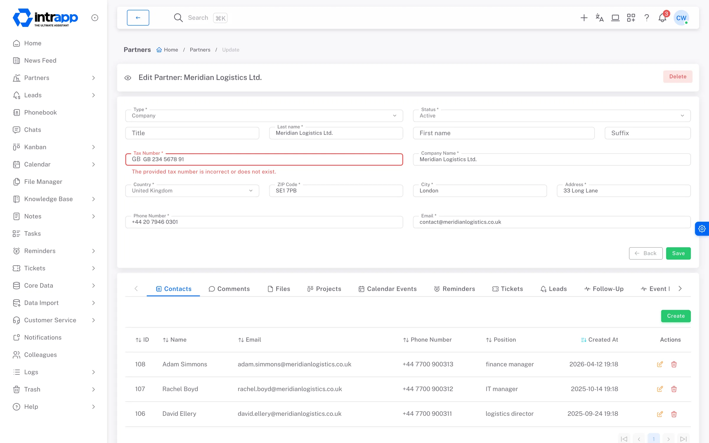 A customer record in IntrApp: the company details, the contacts below them, and tabs for comments, files, projects and leads.